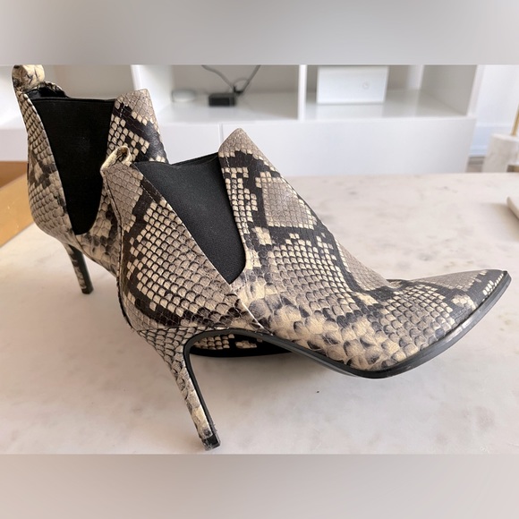 Zara Snakeskin Leather Boots - Picture 3 of 5